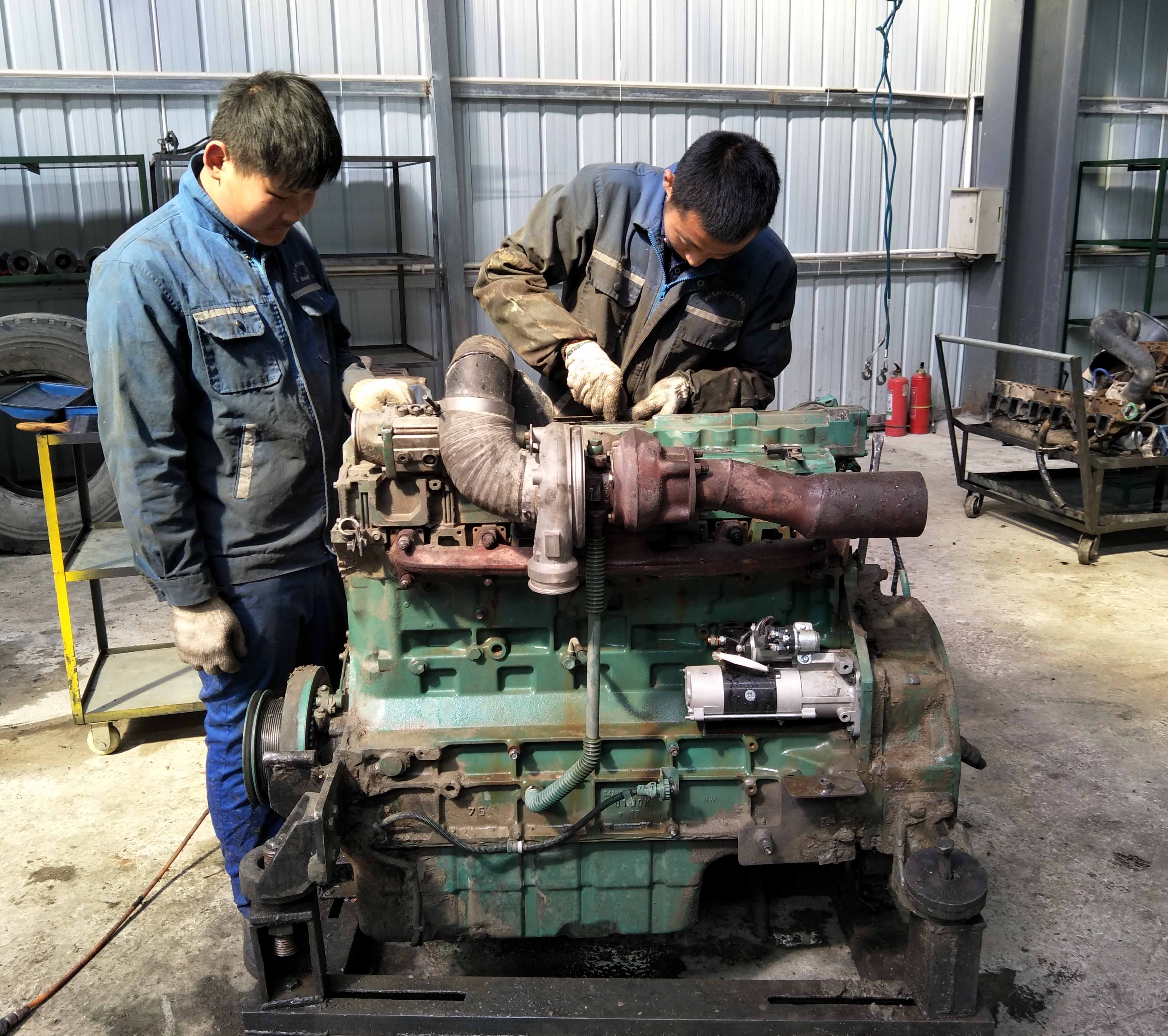 D7E發(fā)動機(jī)大修